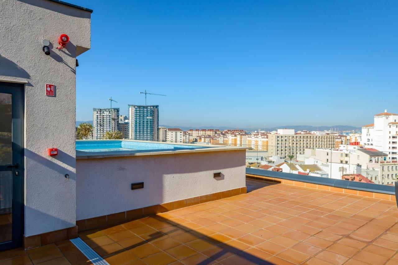 Brand New Luxury 2 Beds Apartment At The Residence-Hosted By Sweetstay Gibraltar Bagian luar foto
